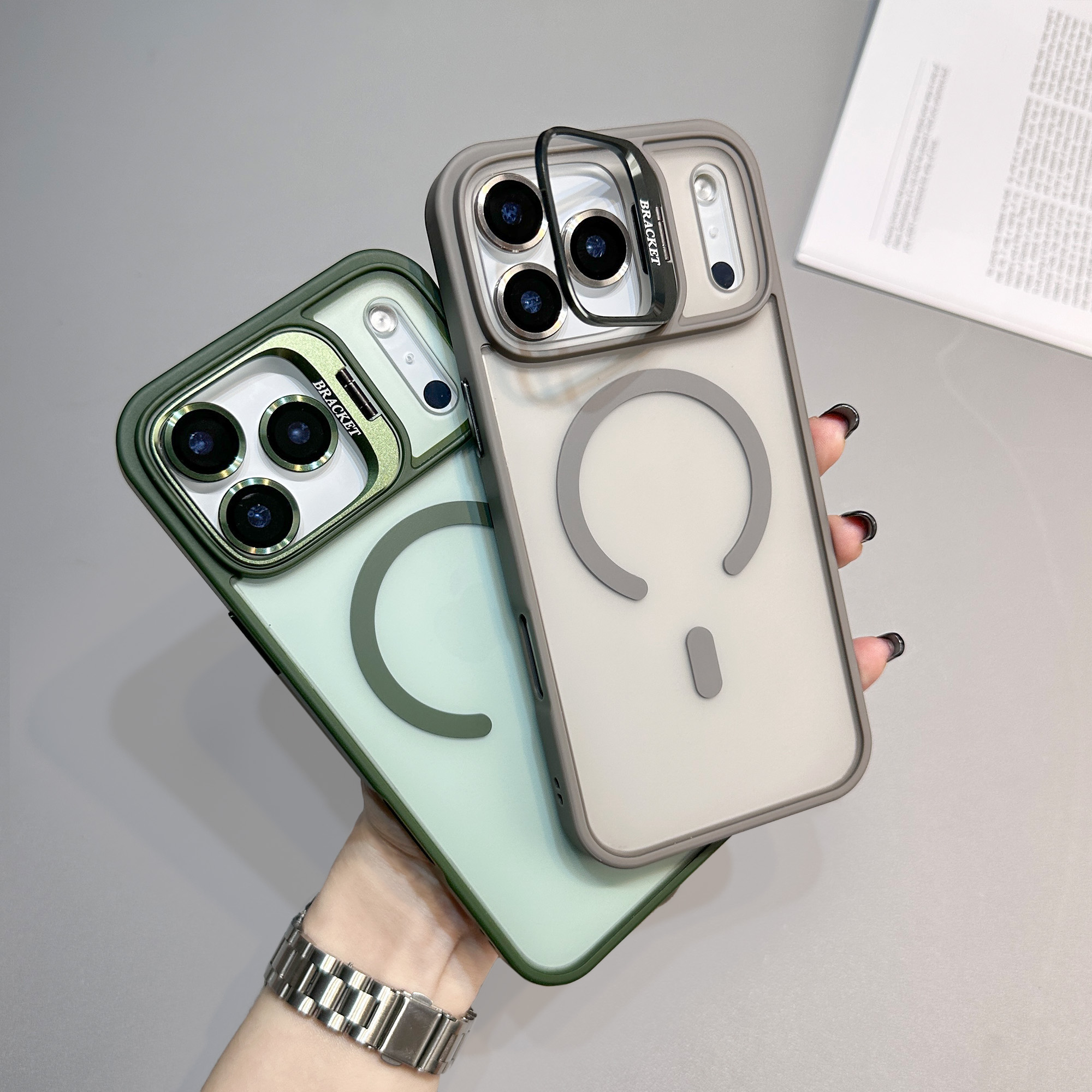 U4 Matte Case With Lens Protector Folding Camera Stand Magnetic Mobile Phone Cover for iPhone 17 18 Pro Max Shockproof